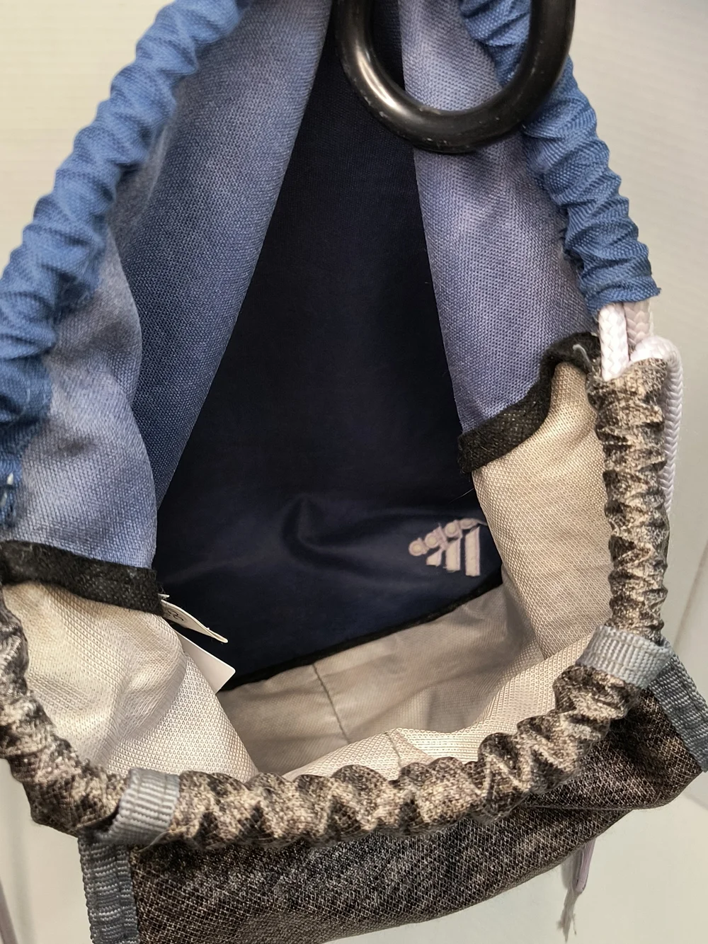adidas Men’s Gray & Navy Drawstring Gym Bag